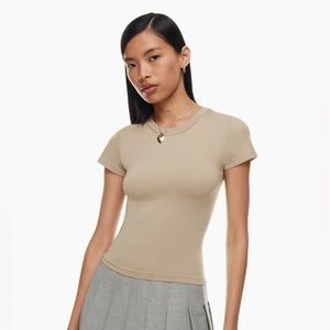 Sunday Best Willow Sinchseamless T-Shirt - Aritzia
